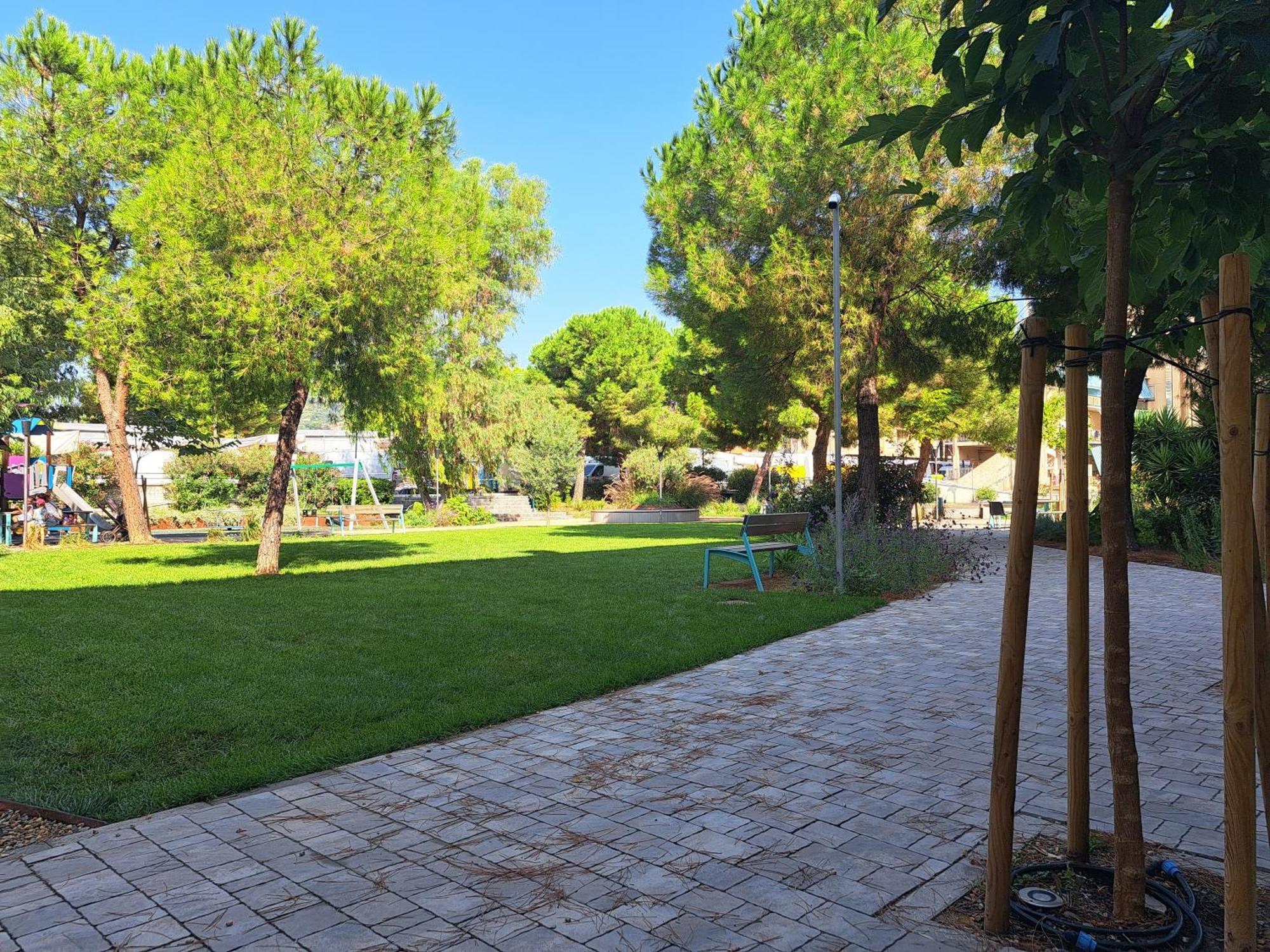 Appartamento - Terrazzo Vivibile Vista Mare, Wi-Fi Gratuito วาลเลโครเซีย ภายนอก รูปภาพ