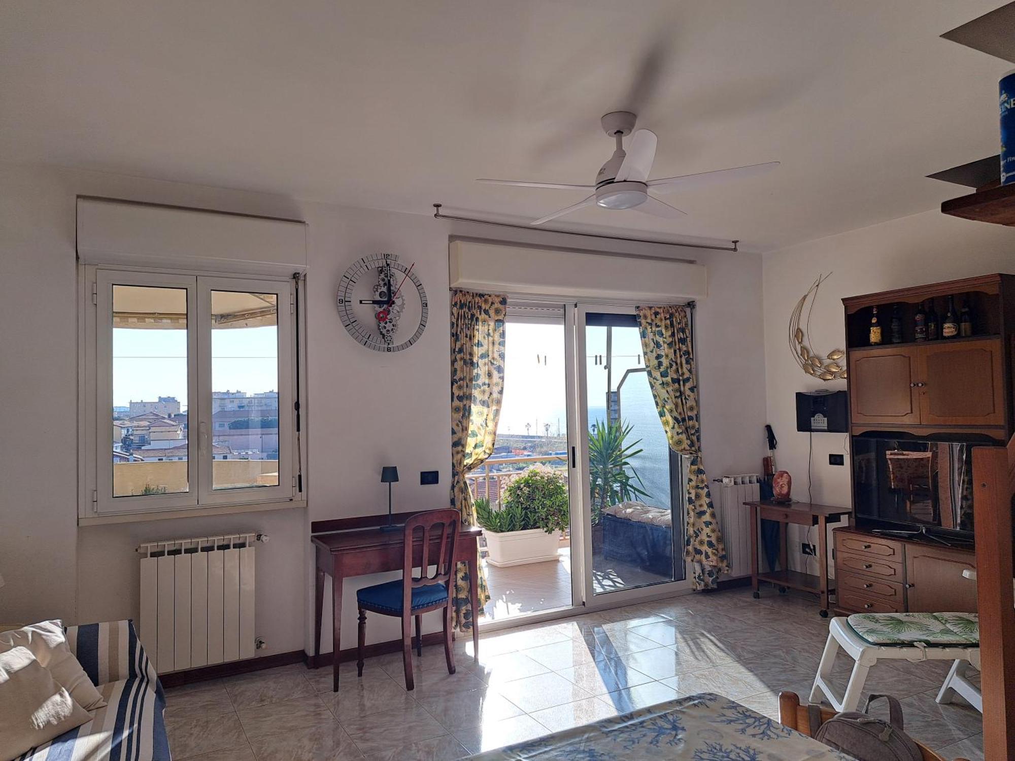 Appartamento - Terrazzo Vivibile Vista Mare, Wi-Fi Gratuito วาลเลโครเซีย ภายนอก รูปภาพ