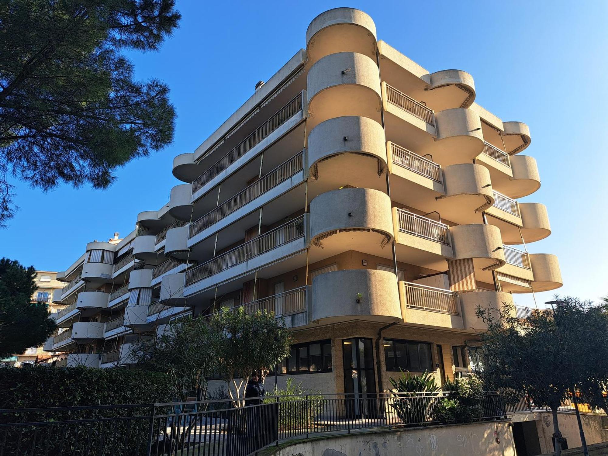 Appartamento - Terrazzo Vivibile Vista Mare, Wi-Fi Gratuito วาลเลโครเซีย ภายนอก รูปภาพ