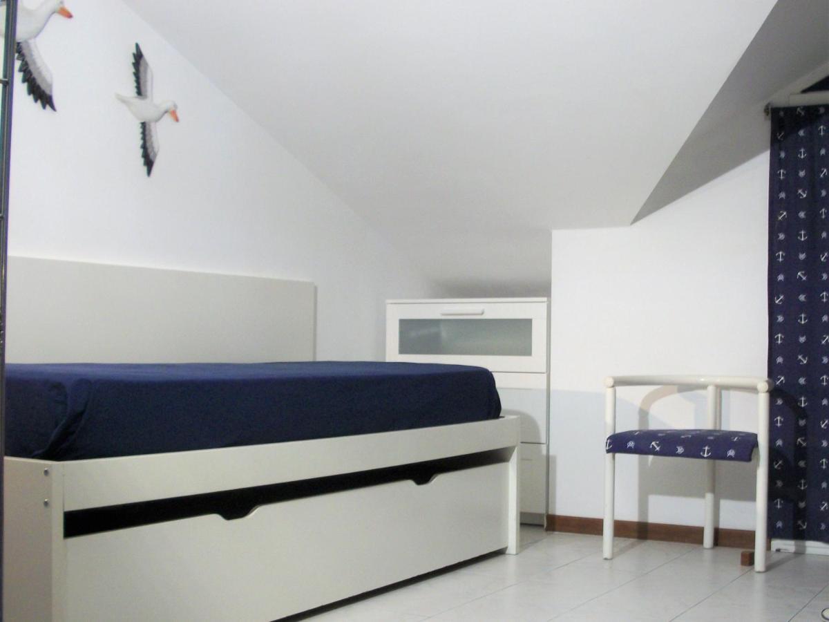 Appartamento - Terrazzo Vivibile Vista Mare, Wi-Fi Gratuito วาลเลโครเซีย ภายนอก รูปภาพ