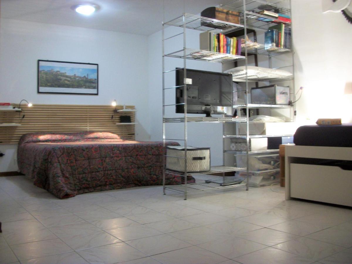 Appartamento - Terrazzo Vivibile Vista Mare, Wi-Fi Gratuito วาลเลโครเซีย ภายนอก รูปภาพ