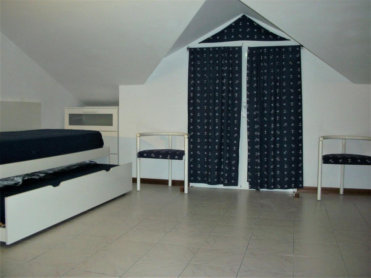 Appartamento - Terrazzo Vivibile Vista Mare, Wi-Fi Gratuito วาลเลโครเซีย ภายนอก รูปภาพ